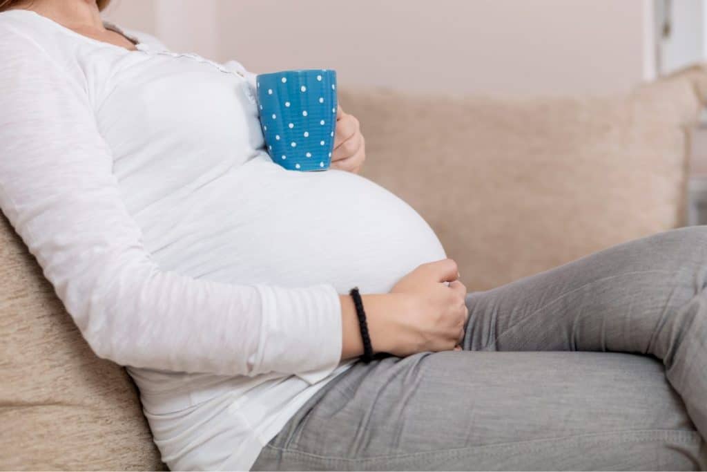 Is Rooibos Tea Safe To Drink During Pregnancy Liquid Image